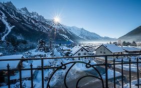 Eden Hotel, Apartments And Chamonix Les Praz 3*